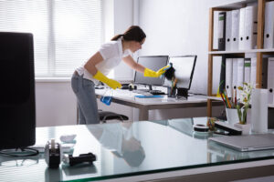 DLO-Vancouver-Office-Movers-Office-Cleaning